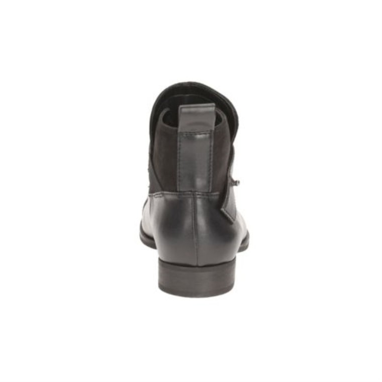 Cuero Negro Clarks Ladbroke Magia