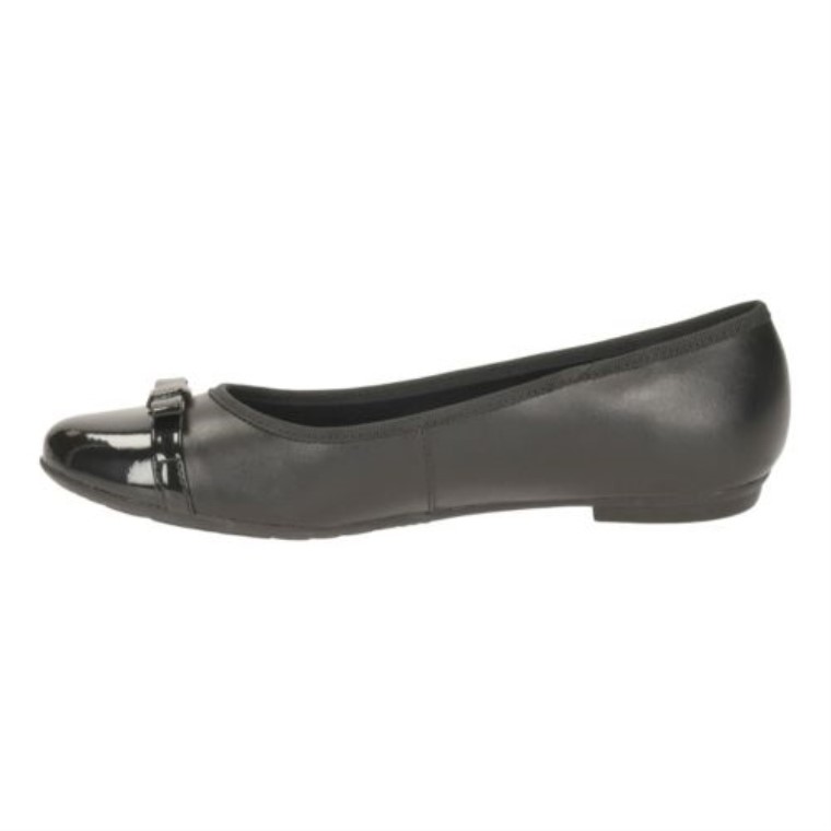 Cuero Negro Clarks Tizz Fizz Jnr- Ajuste F