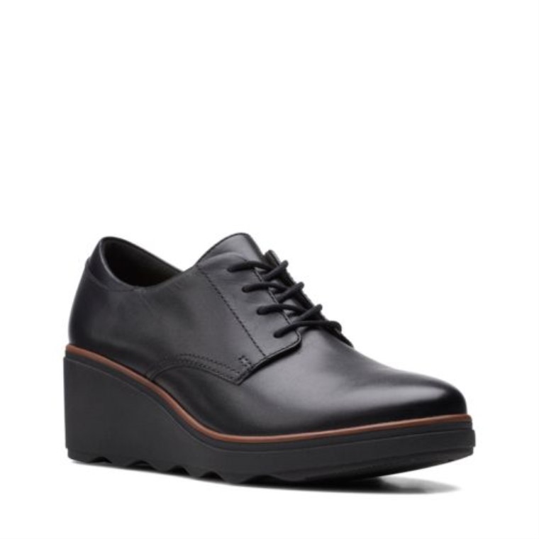 Cuero Negro Laberinto Hyannis Clarks