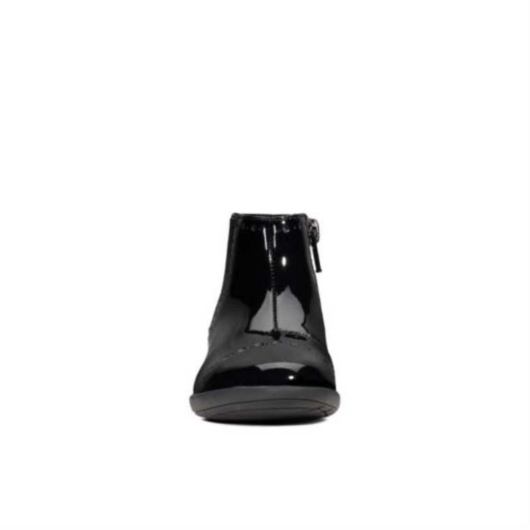 Charol Negro Clarks Grabado Forma Inf G Ajuste