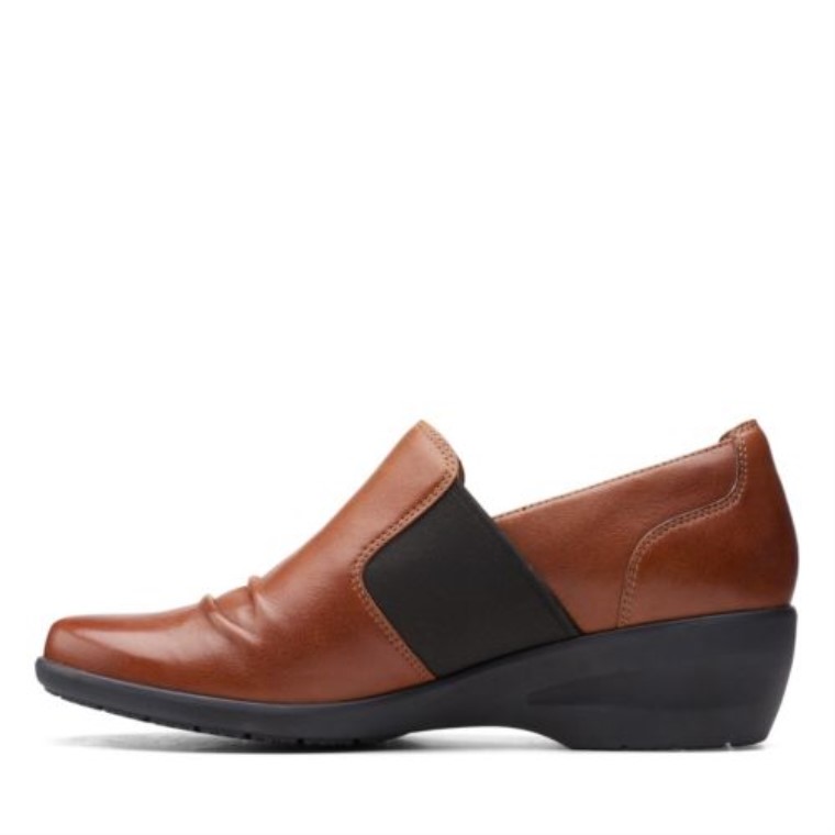 Clarks Rosely Step Cuero Tostado Oscuro