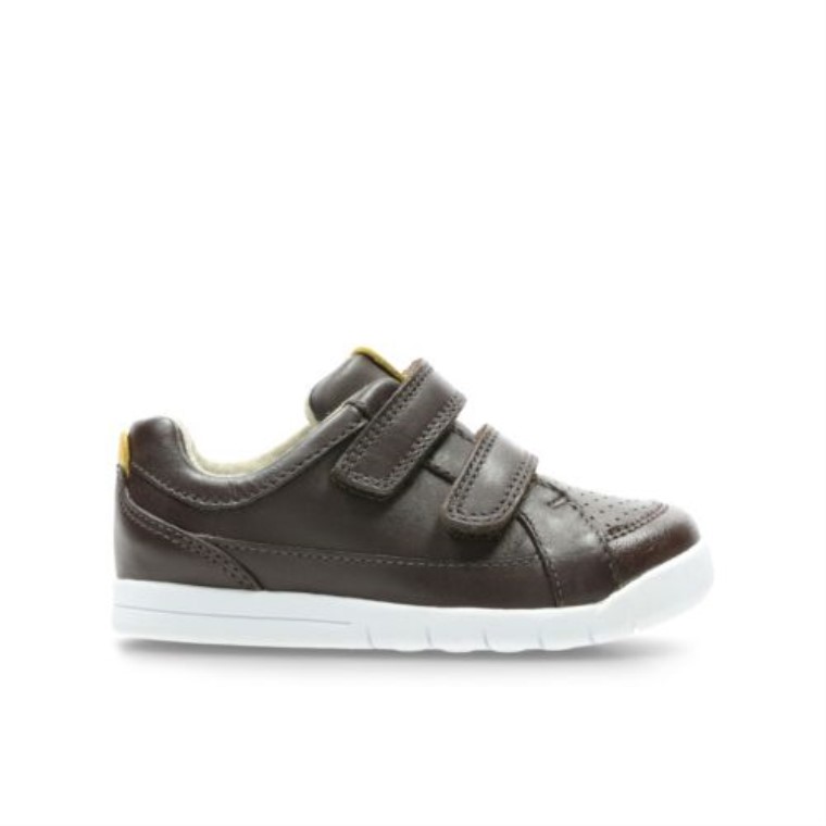 Emery Walk Fst F Fit Clarks Cuero Marrón