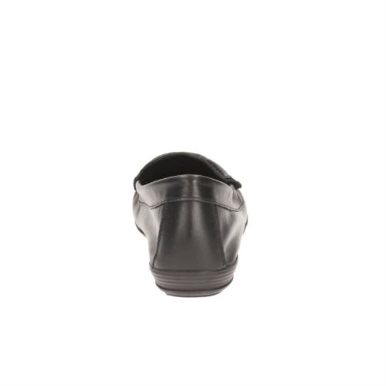 Fe Clarks Cuero Negro