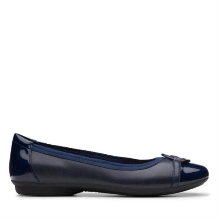 La Marina De Guerra De Gracelwind Clarks