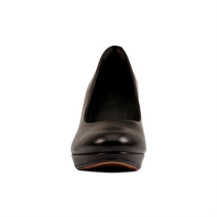 Kendra Sienna Negro Clarks
