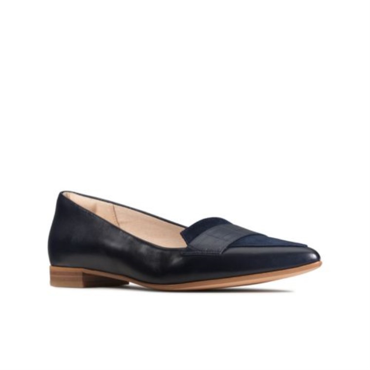 Laina 15 Mocasín Clarks Azul Marino Croc Combi