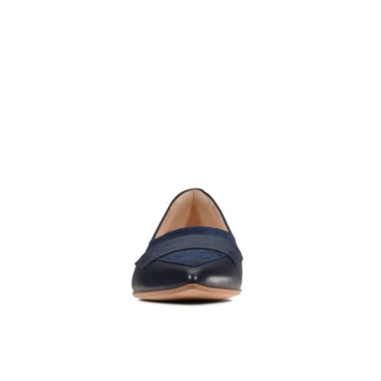 Laina 15 Mocasín Clarks Azul Marino Croc Combi