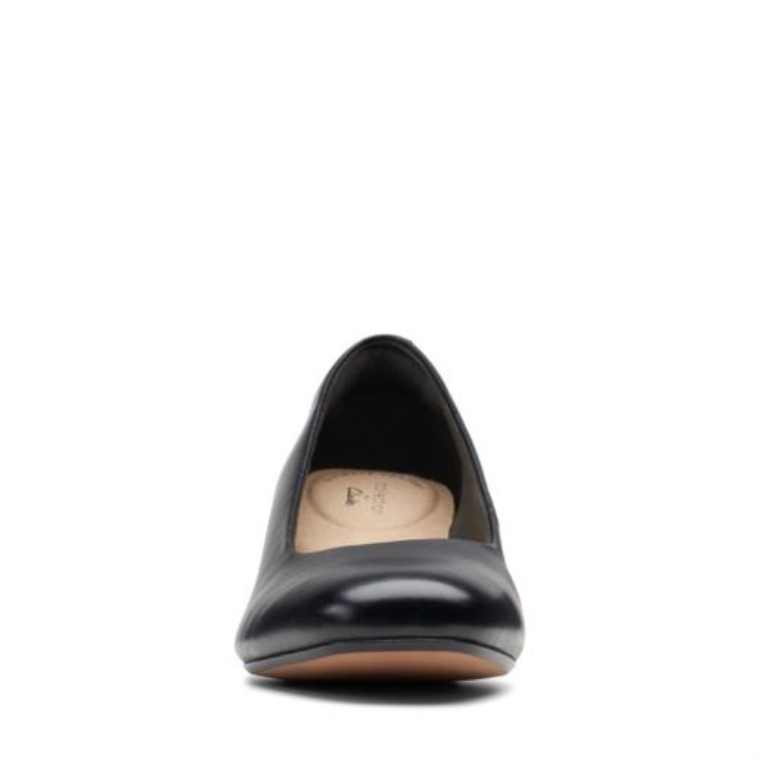 Marilyn Leah Clarks Cuero Negro