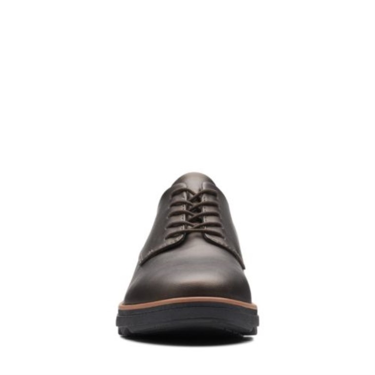 Sharon Noel Marrón Antiguo Clarks