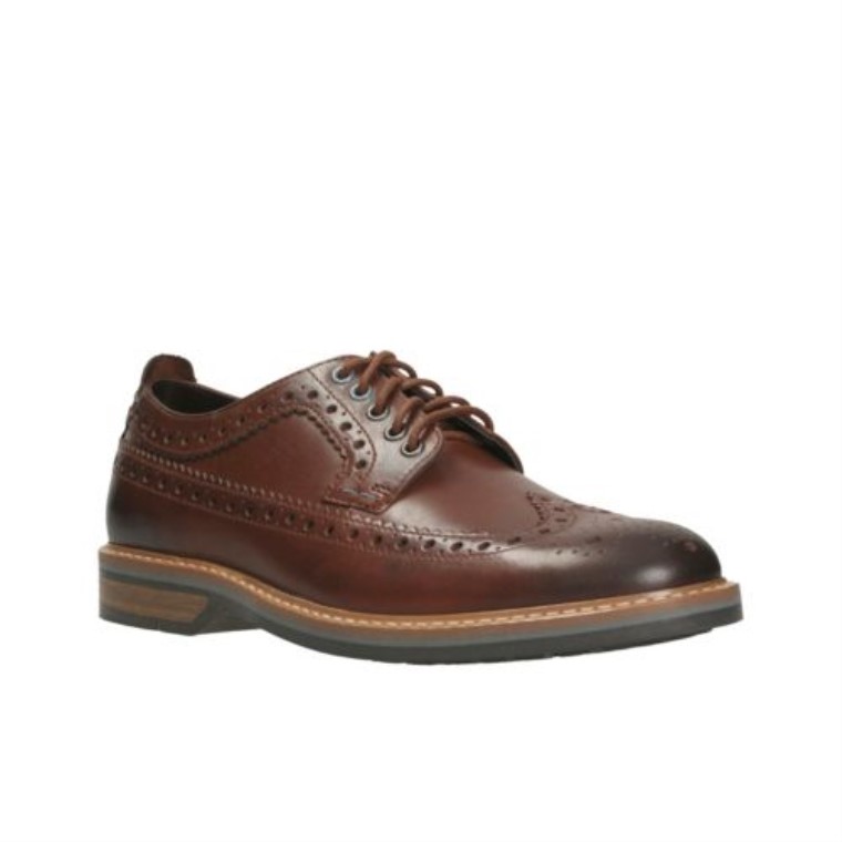 Límite De Pitney De Clarks Bronceado