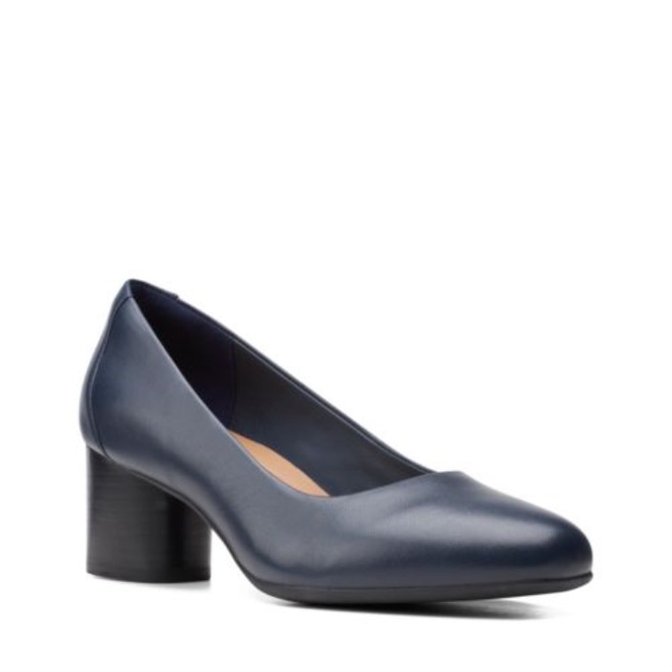 Un Cosmo Vestido Azul Marino Cuero Clarks