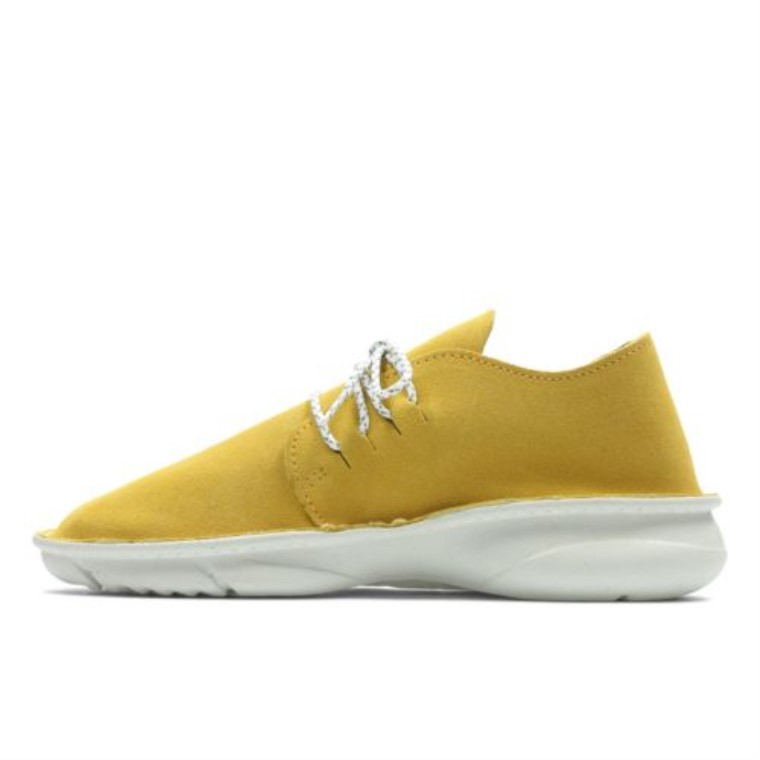 Ante Amarillo Clarks Origen