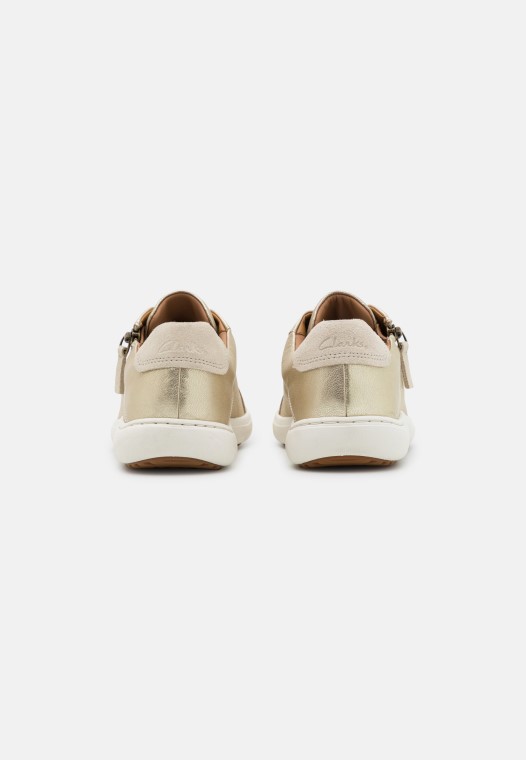Zapatillas Nalle Encaje Champagne Clarks