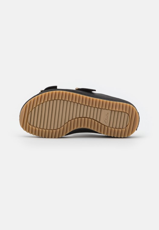 Pantuflas Negras Clarks Brookleigh Sun