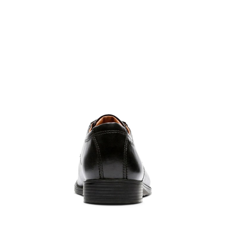 Clarks Cuero Negro Tilden Caminar