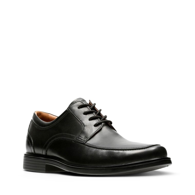 Un Aldric Park Clarks Cuero Negro