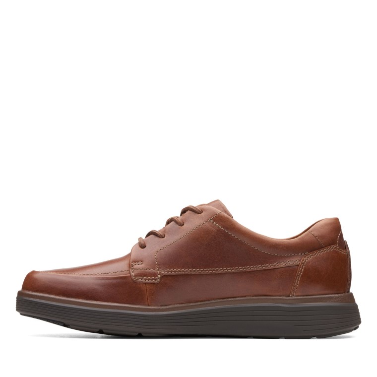 Cuero Marrón Oscuro Un Morada Facilidad Clarks