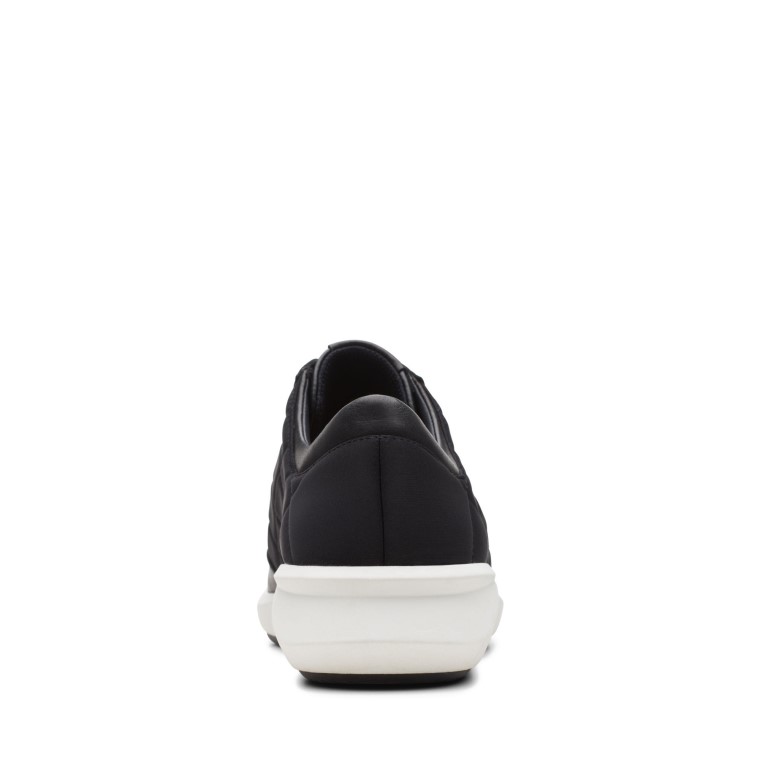 Combi Negro Clarks Un Rio Puntada