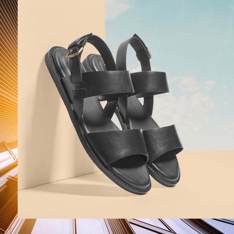 Karsea Clarks Correa De Cuero Negro