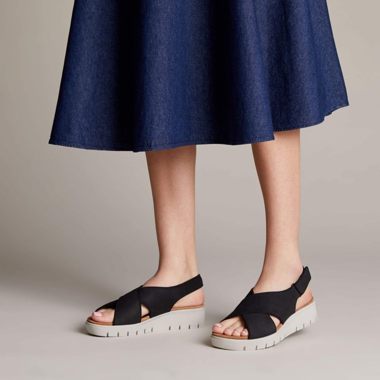 Un Karely Sun Clarks Nubuck Negro