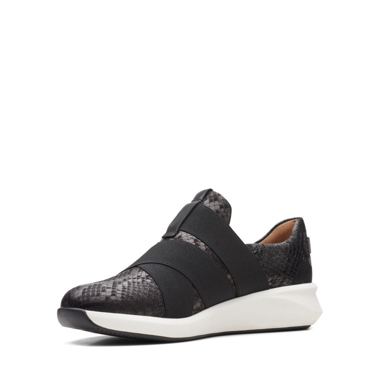 Correa Clarks Un Rio Serpiente Negra