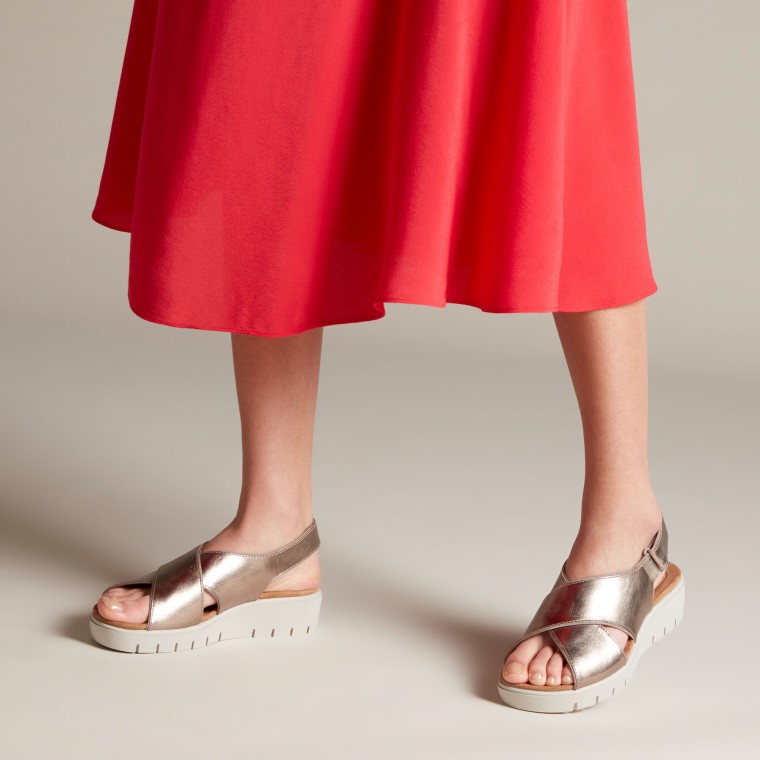 Un Karely Sol Clarks Oro Metálico
