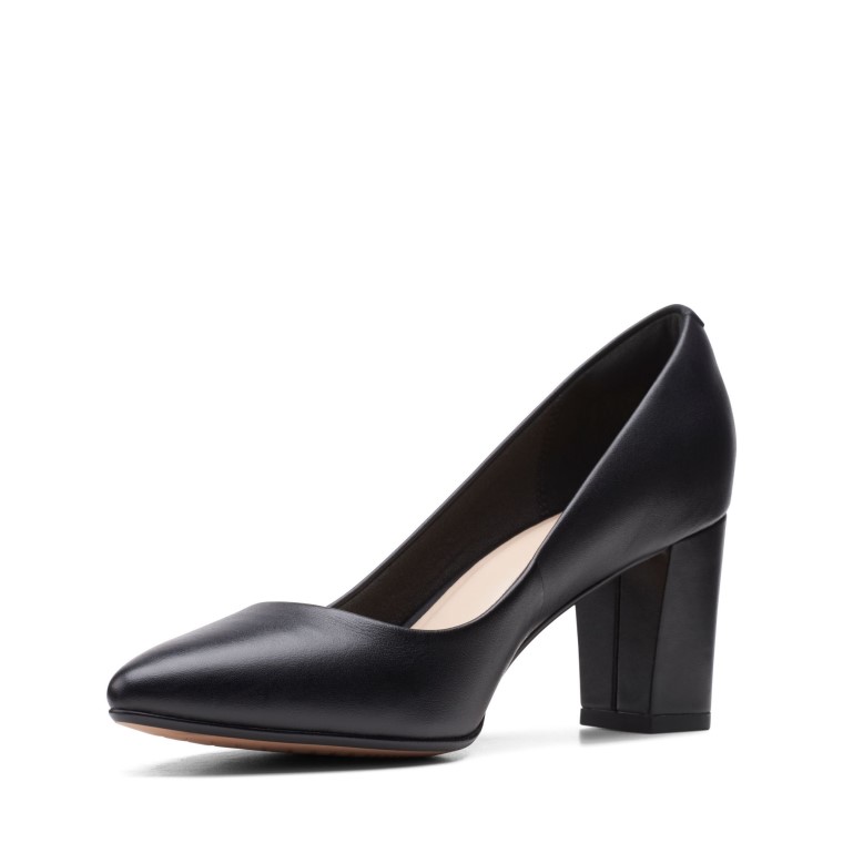 Negro Cuero Clarks Aubrie Sol
