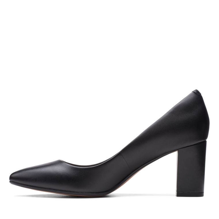 Negro Cuero Clarks Aubrie Sol