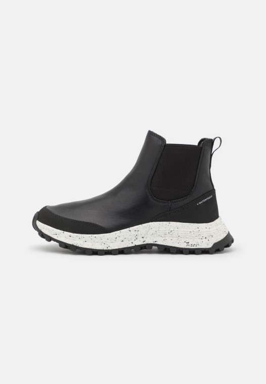 Negro Atltrekupwp Botines Clarks