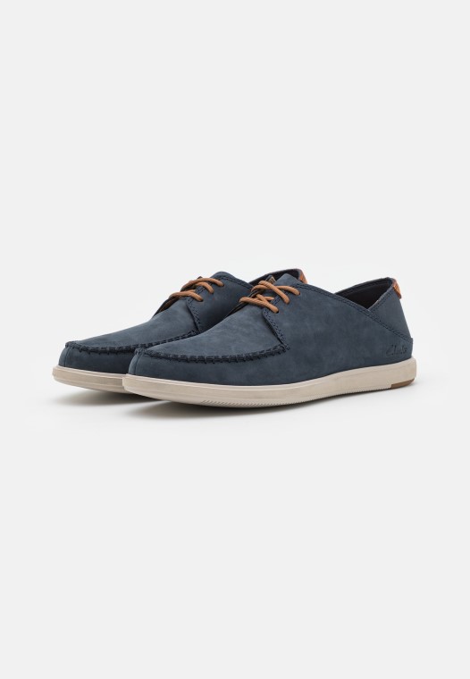 Lazo Bratton Azul Marino Con Cordones Clarks