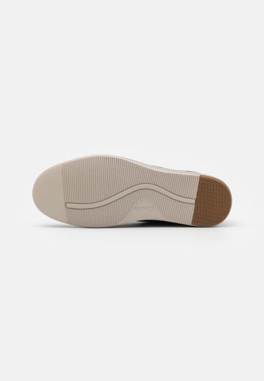 Lazo Bratton Azul Marino Con Cordones Clarks