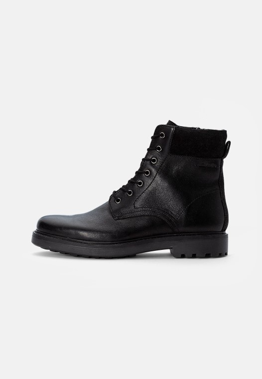 Botines Con Cordones Chard Negro Clarks