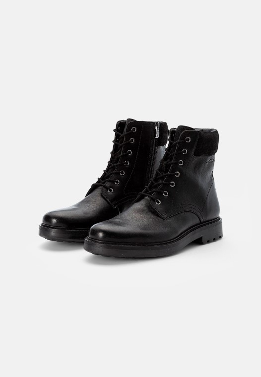 Botines Con Cordones Chard Negro Clarks
