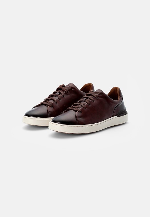 Zapatillas Clarks Court Lite Con Cordones Tostado Oscuro