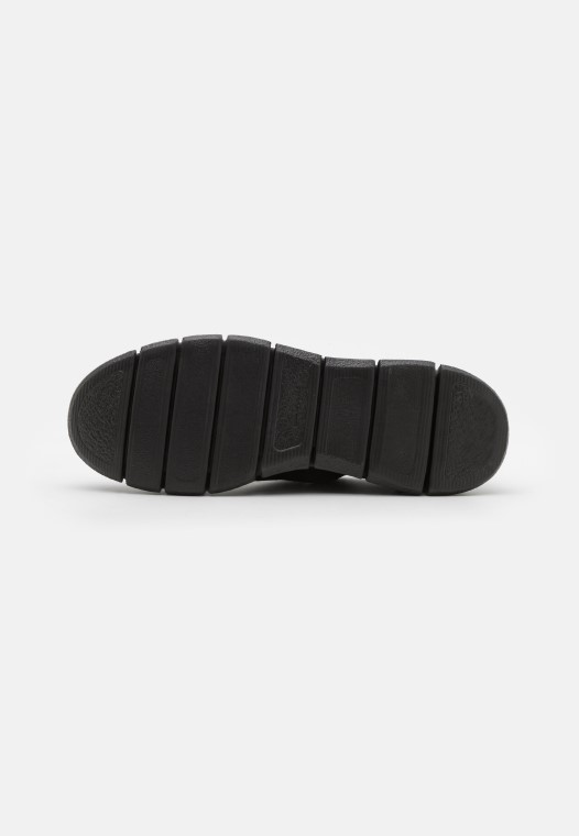 Zapatillas Nature X Ease Negro Clarks