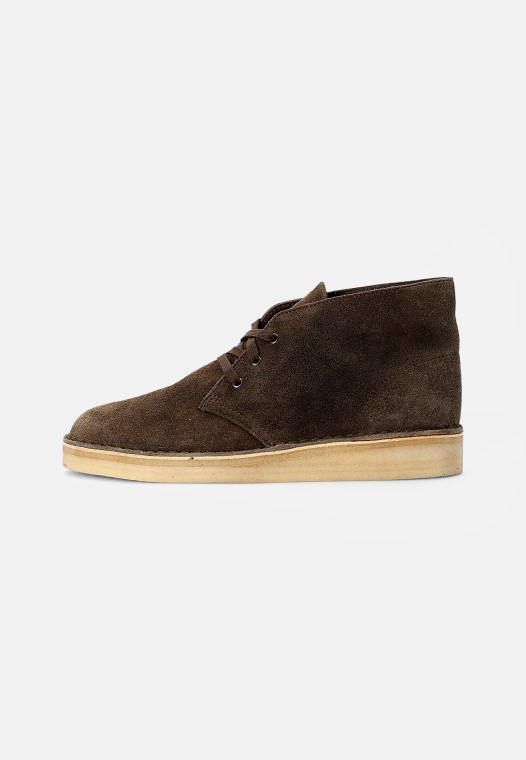 Desierto Carbón Casual Con Cordones Clarks Oliva