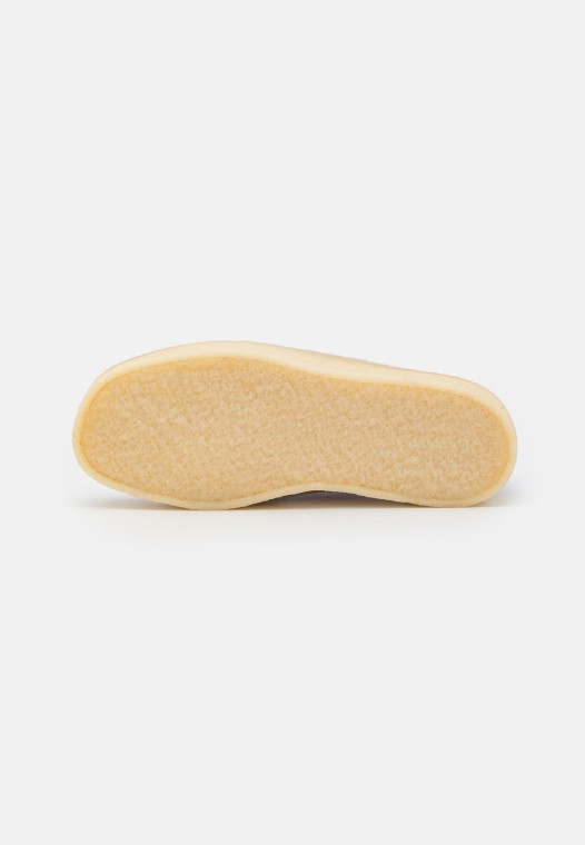Zapatillas Sin Cordones De Copa Wallabee Violeta Claro Clarks