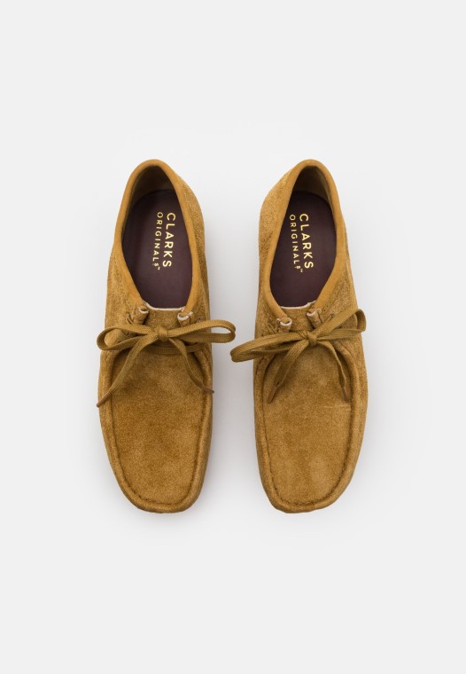 Wallabee Casual Cordones Clarks Roble